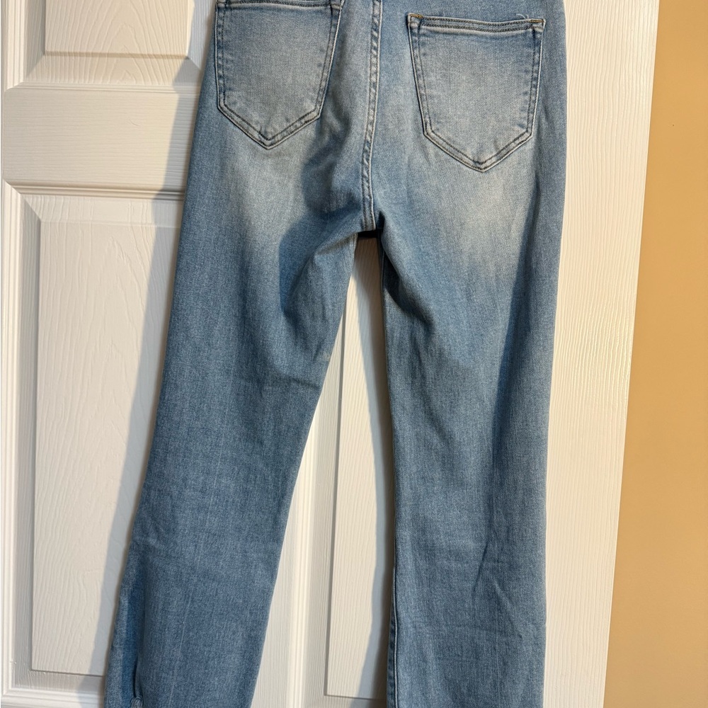 High Rise Blue Jeans with Classic Straight Leg